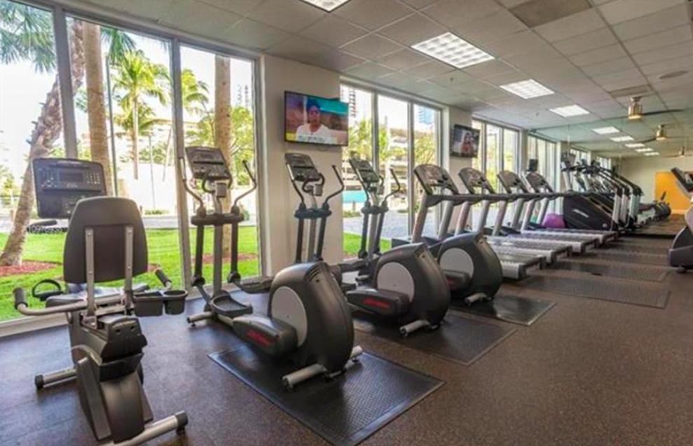 Sunny Isles, Beach Life! Parking Included Маями Бийч Екстериор снимка