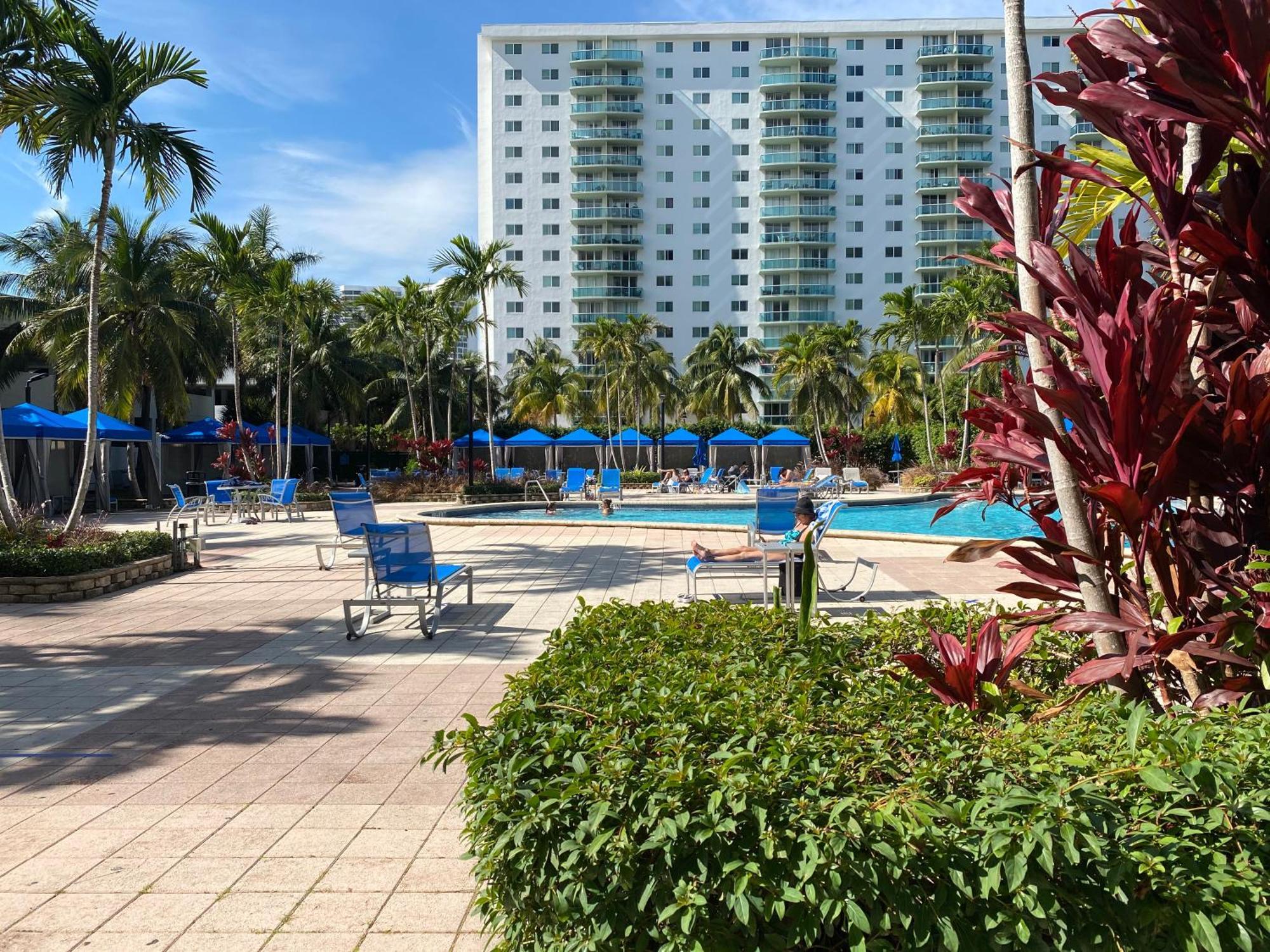 Sunny Isles, Beach Life! Parking Included Маями Бийч Екстериор снимка